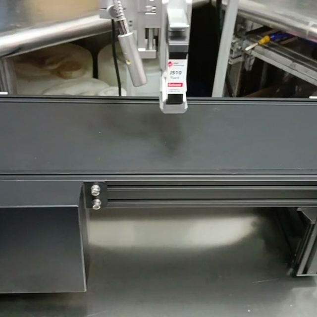 高解析噴印機(搭配小型輸送帶方案)